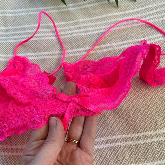 Neon Pink Bralette - Picture 4 of 7